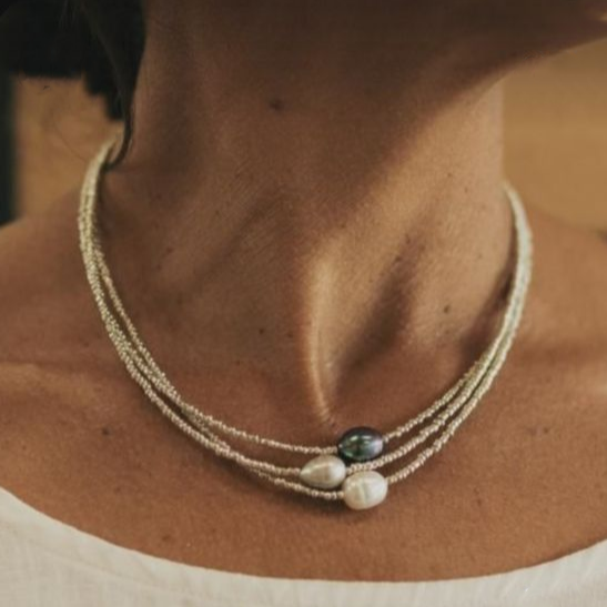Minimalist Fresh Water Pearl Necklace