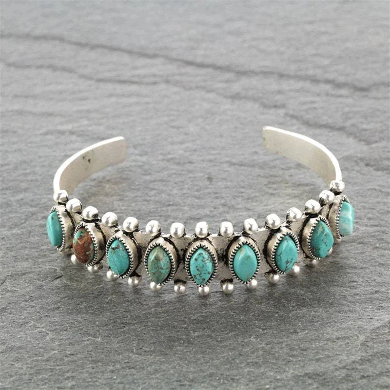 Stylish Turquoise Stone Bracelet