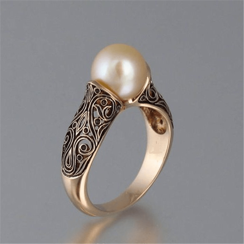 Trendy Pearl Golden Ring