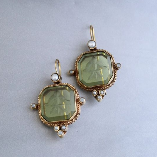 Minimalist Green & Pearl Earrings