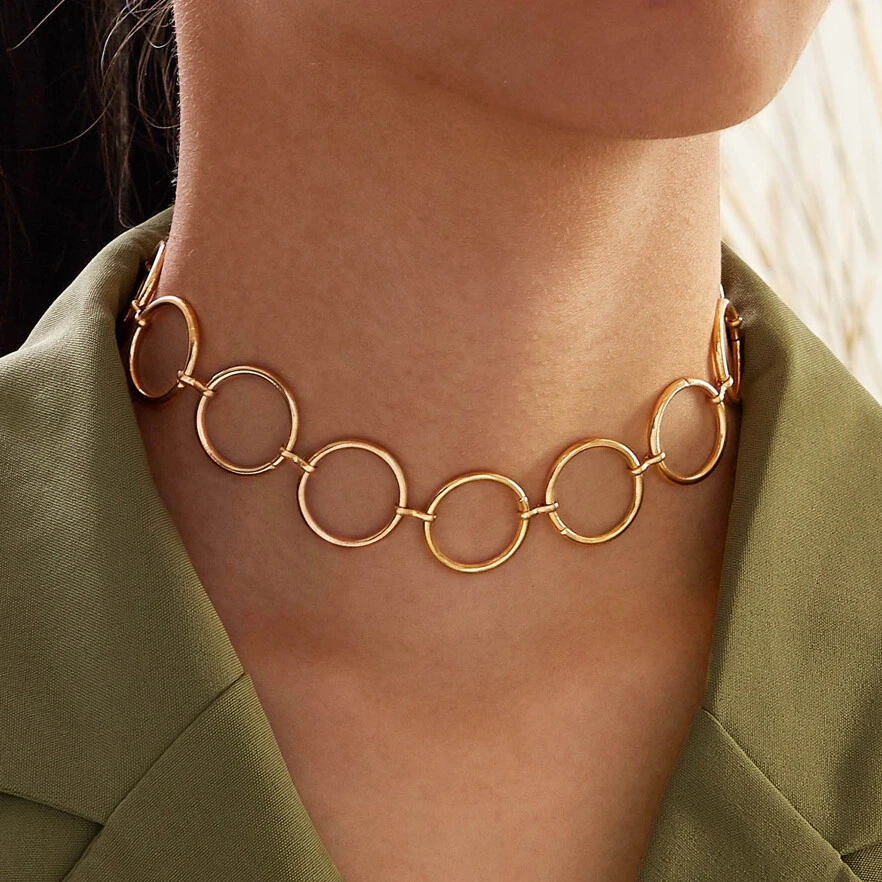Minimalist Circles Golden Necklace
