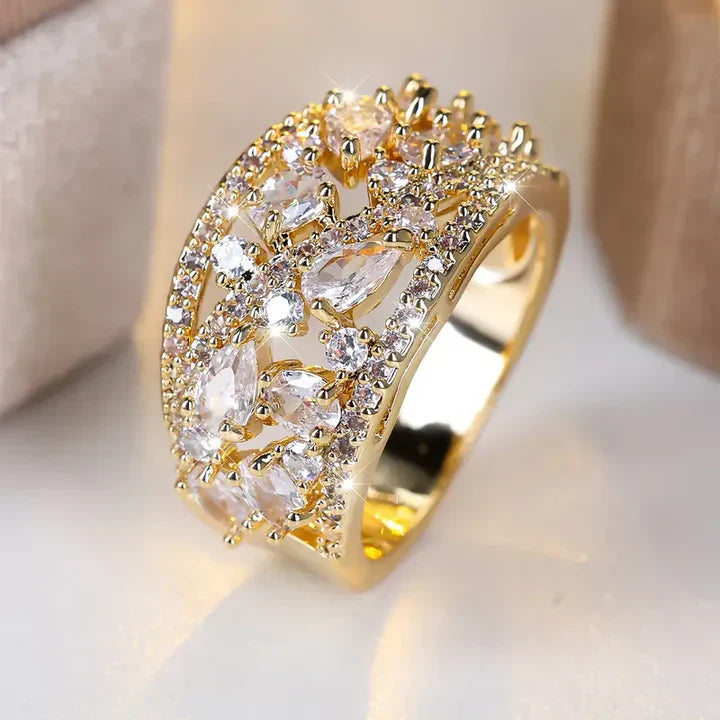 Modern Crystals Gold Ring