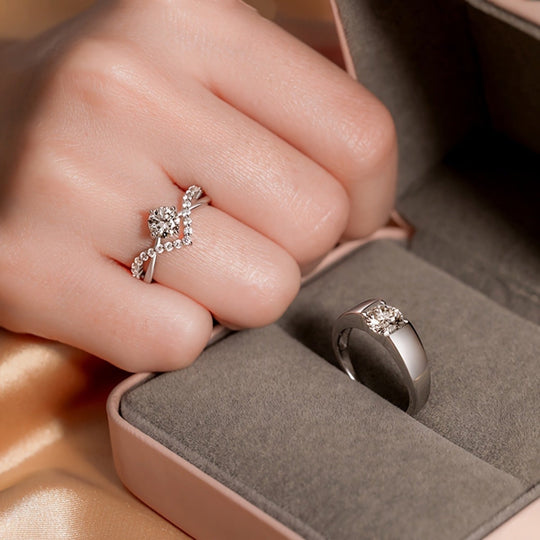 Elegant 2 Pieces Adjustable Zirconia Ring Set