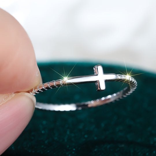 Minimalist Cross Ring