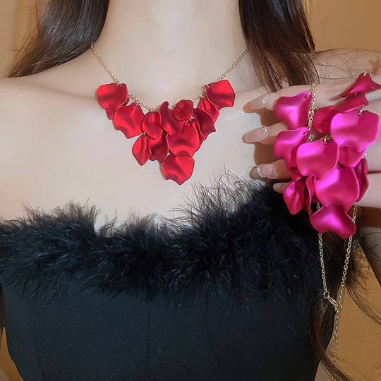 Trendy Elegant Floral Petal Tassel Necklace