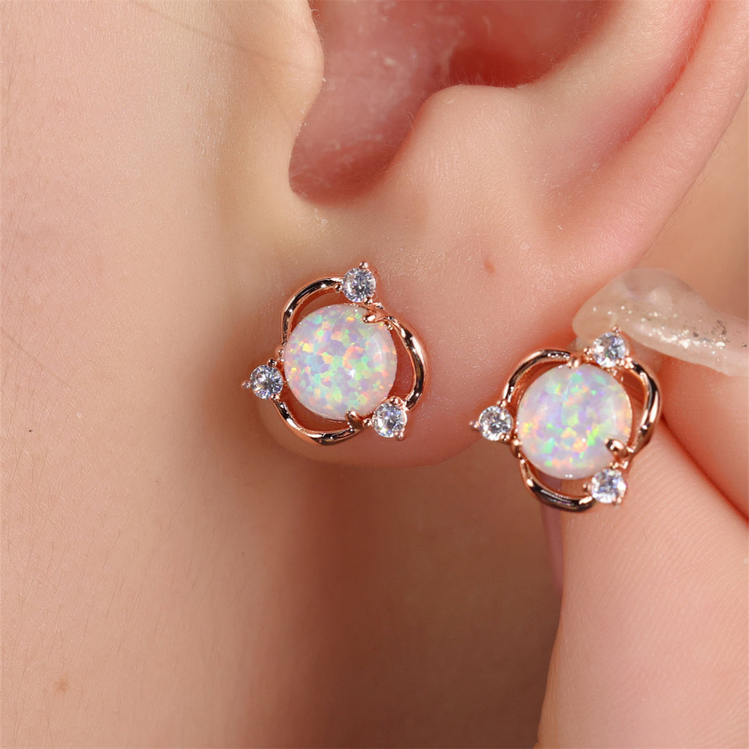 Exquisite Stylish Flower Stud Earrings