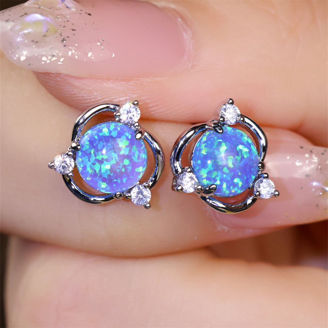 Exquisite Stylish Flower Stud Earrings