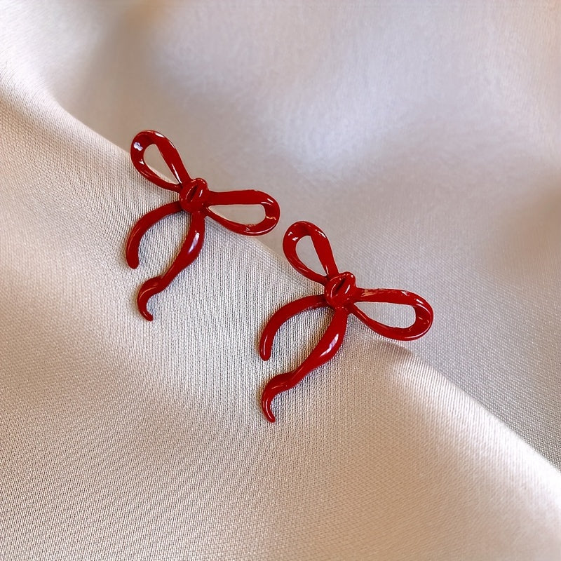 Classic Bowknot Stud Earrings