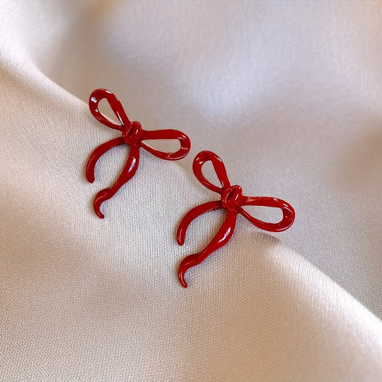 Classic Bowknot Stud Earrings