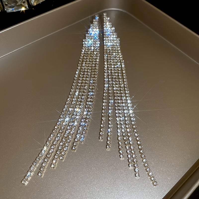 Sparkling Elegant Bling Tassel