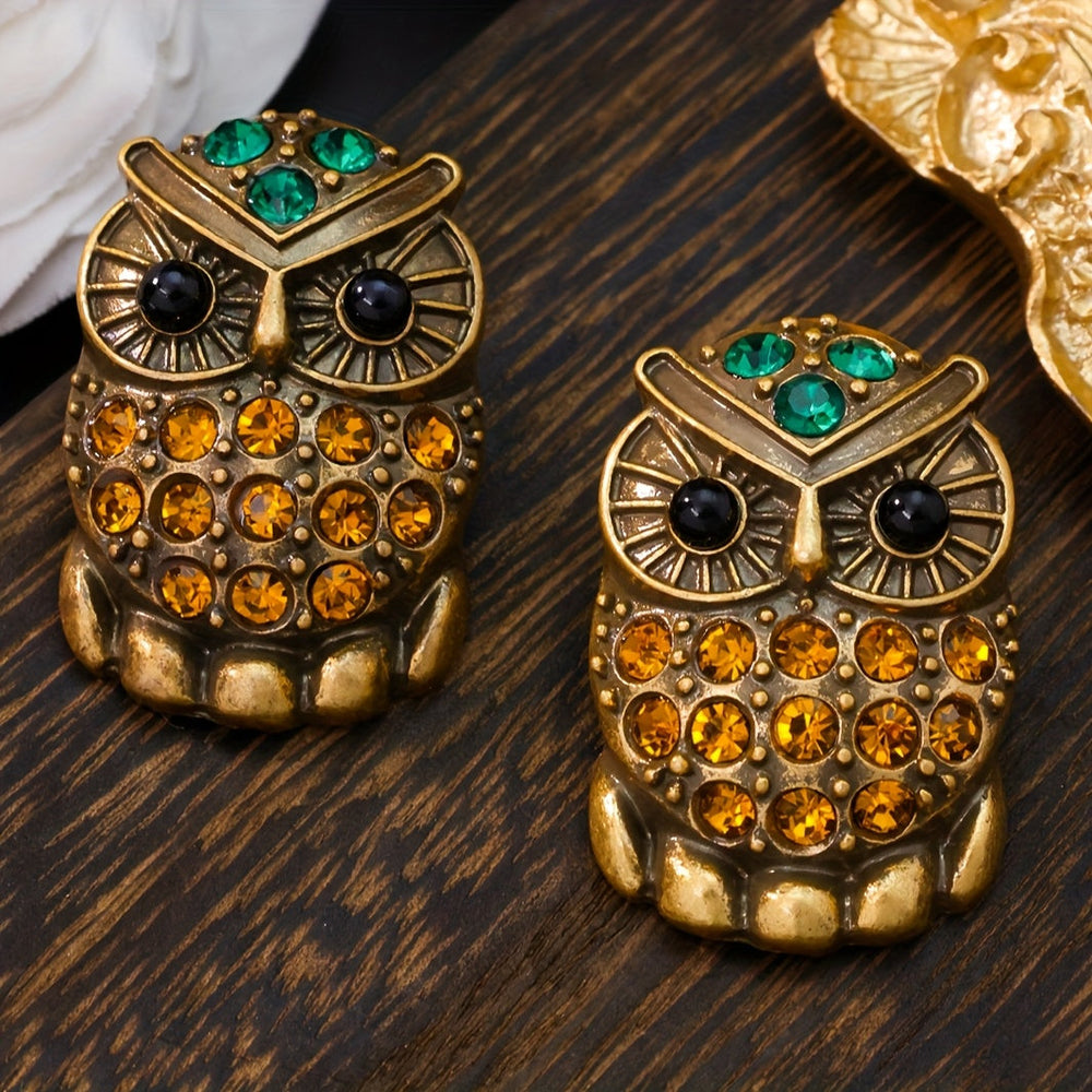 Elegant Owl Earrings with Sparkling Rhinestones