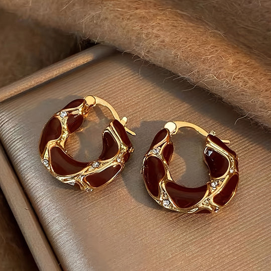 Sleek Elegant Style Hoop Earrings
