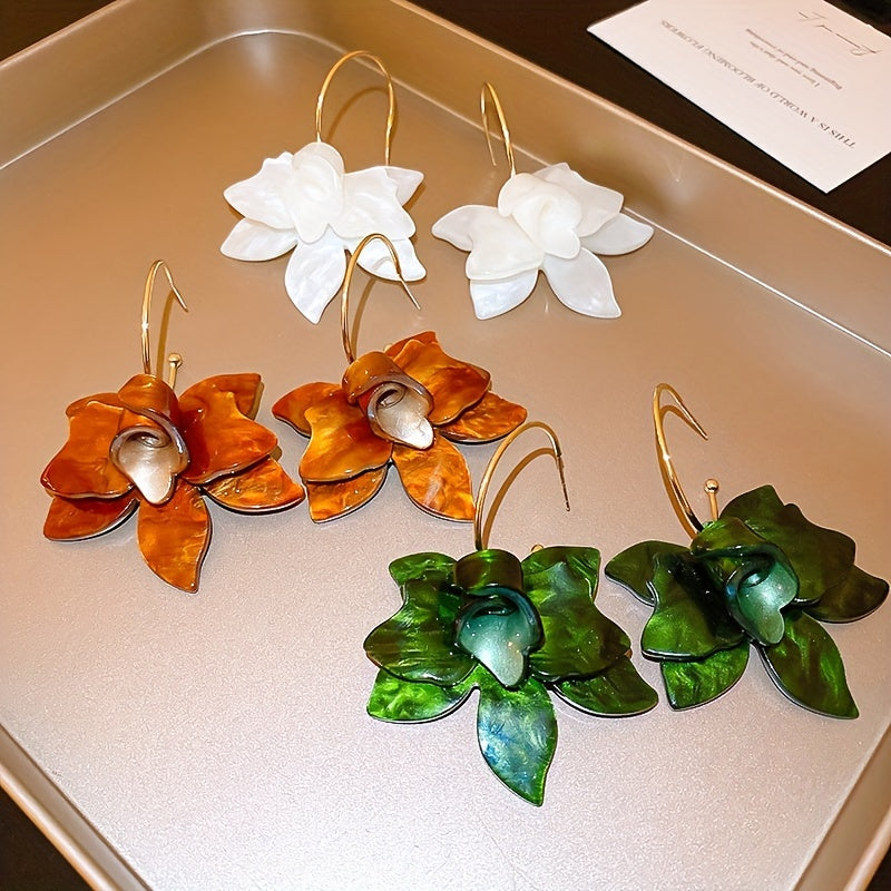 Timeless  Resin Flower Dangle Earrings