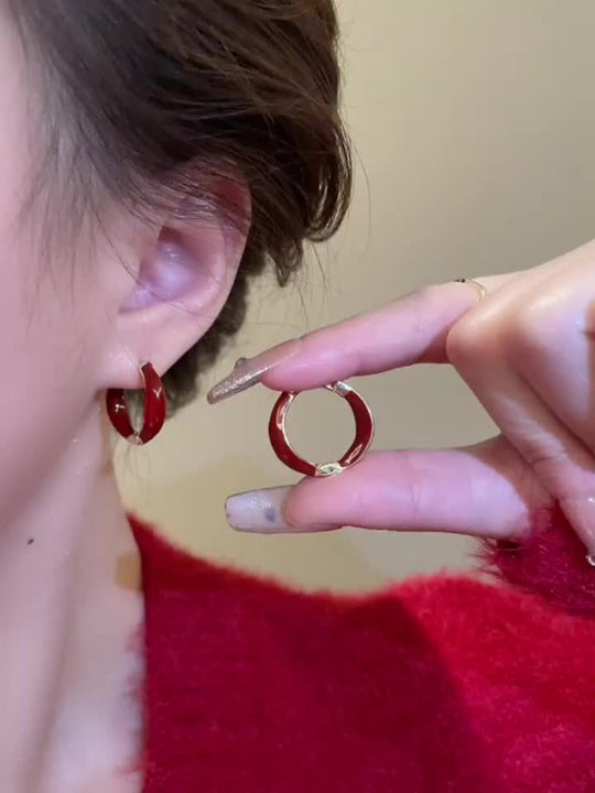 Sleek Elegant Circle Hoop Earrings