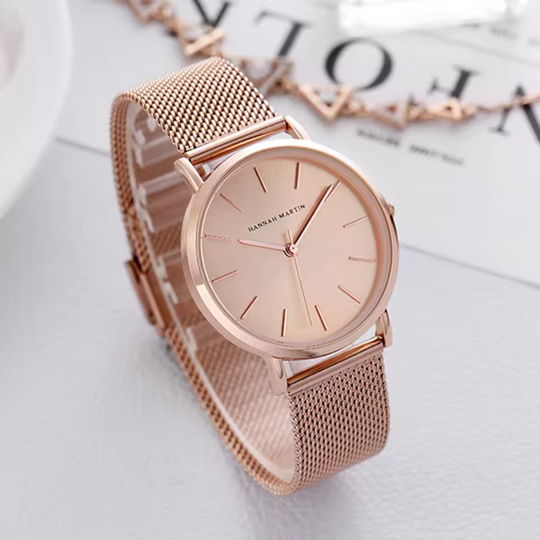 Modern Steel Strap Fashion Watch