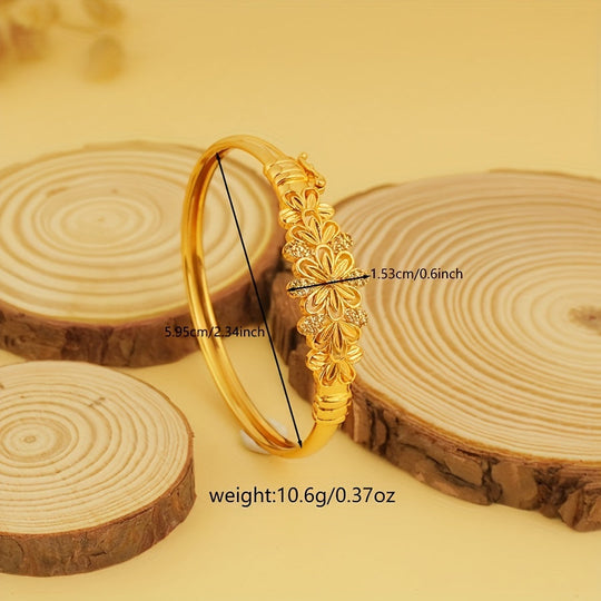 Elegant Sleek-Inspired Hollow Bangle