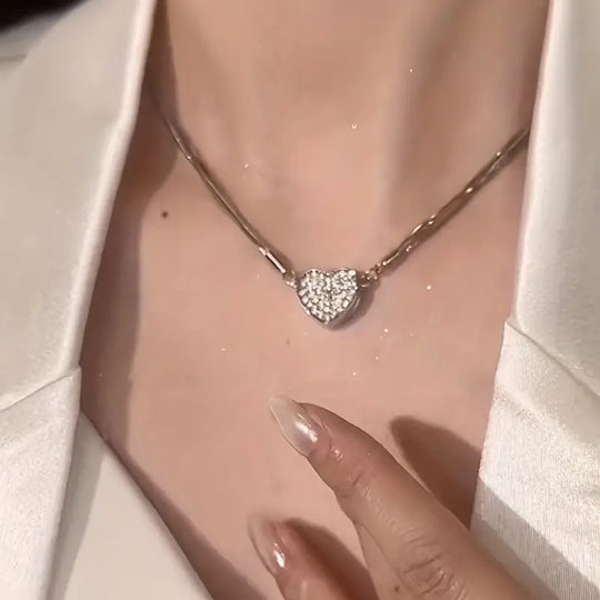 Stylish Heart-Shaped Zircon Multilayer Magnet Necklace