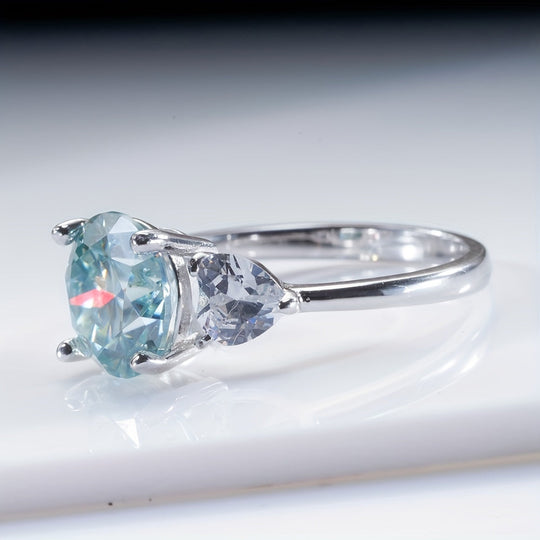 Tancise Elegant Moissanite Ring