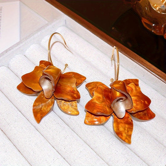 Timeless  Resin Flower Dangle Earrings