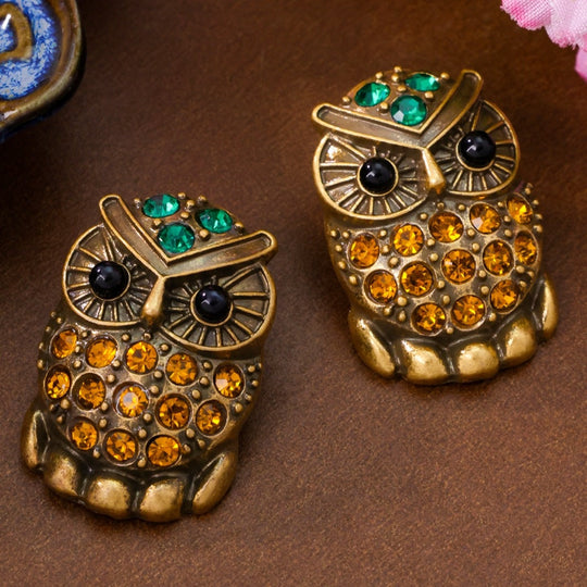 Elegant Owl Earrings with Sparkling Rhinestones