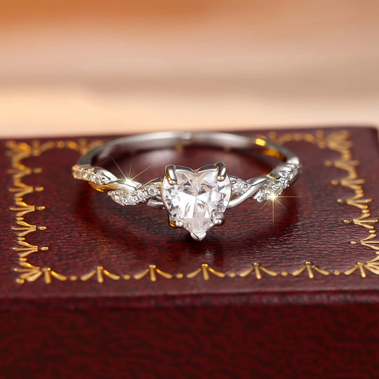 Heart Zirconia Twist Ring