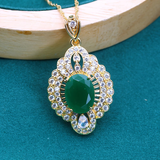 Elegant Synthetic Zirconia Pendant Necklace