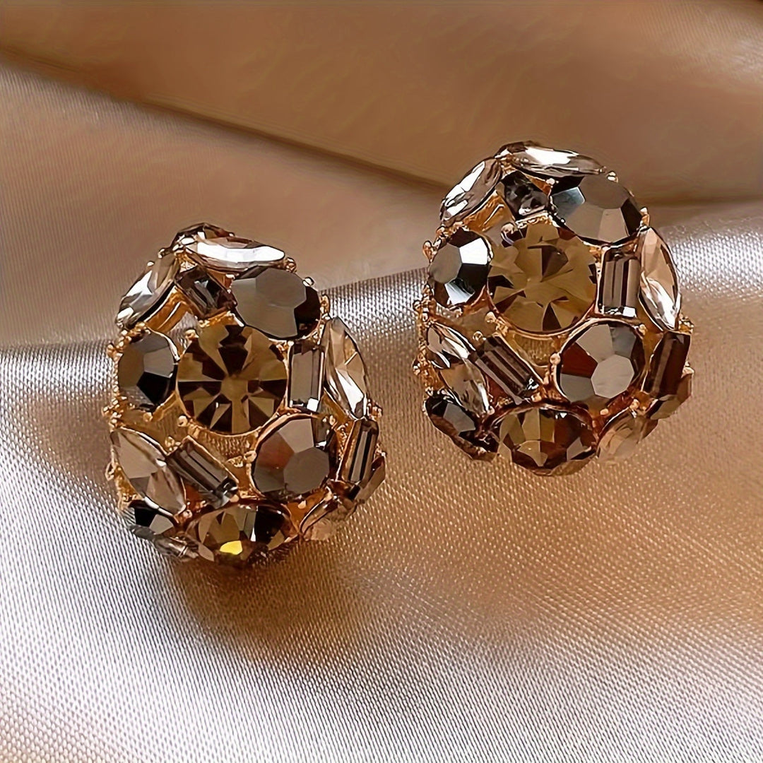 Elegant Minimalist-Inspired Hoop Earrings