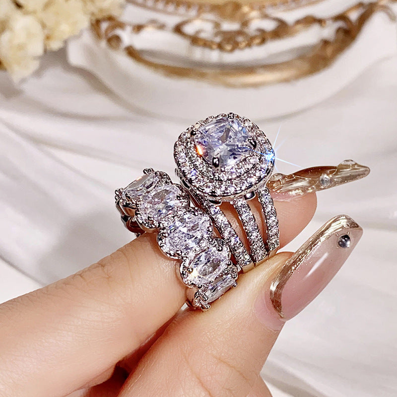 2pcs Trendy Zirconia Wedding Band Set