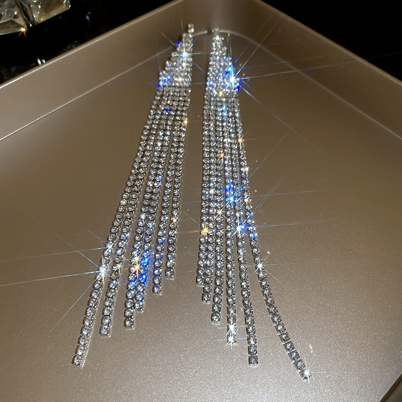 Sparkling Elegant Bling Tassel