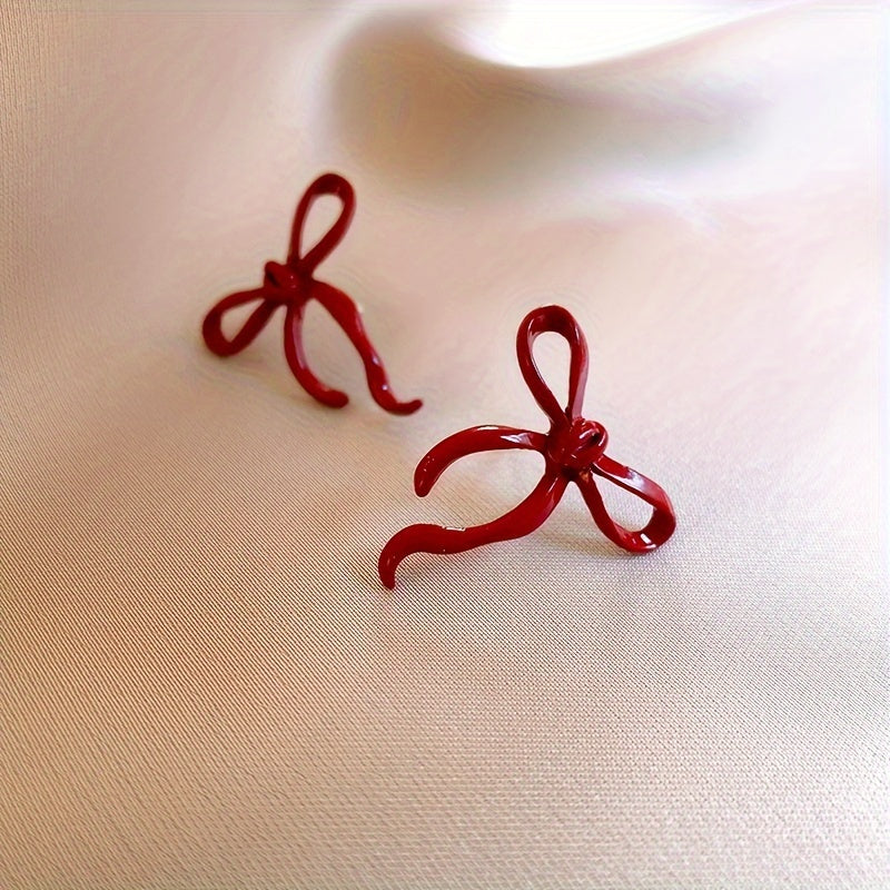 Classic Bowknot Stud Earrings