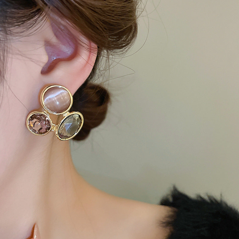 Trendy Style Oval Hollow Earrings
