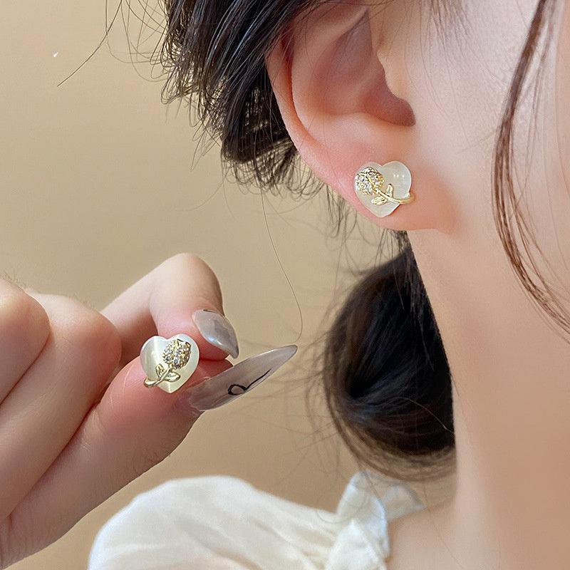Sleek Style Heart-Shaped Rose Earrings