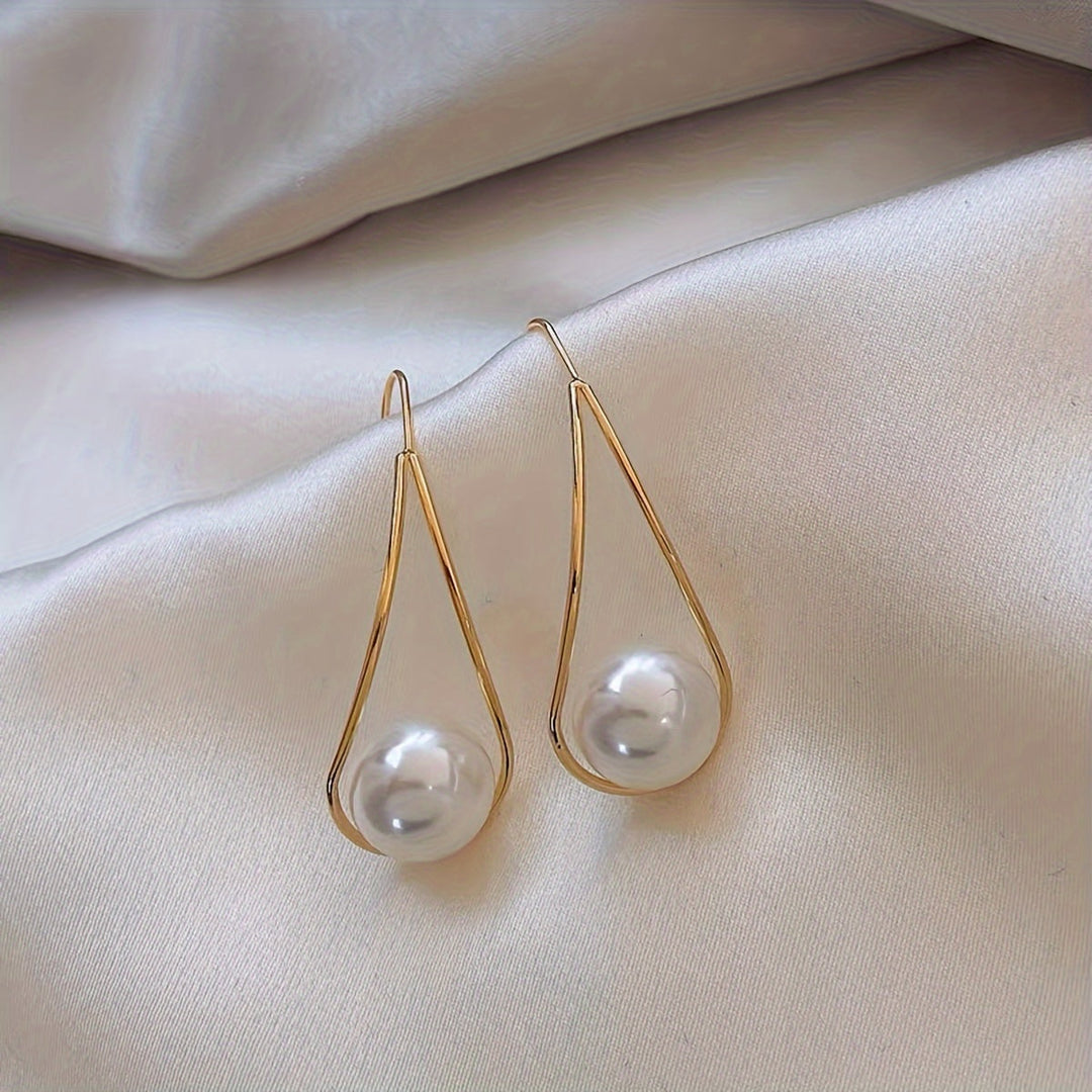Water Drop Imitation Pearl Hoop Earrings