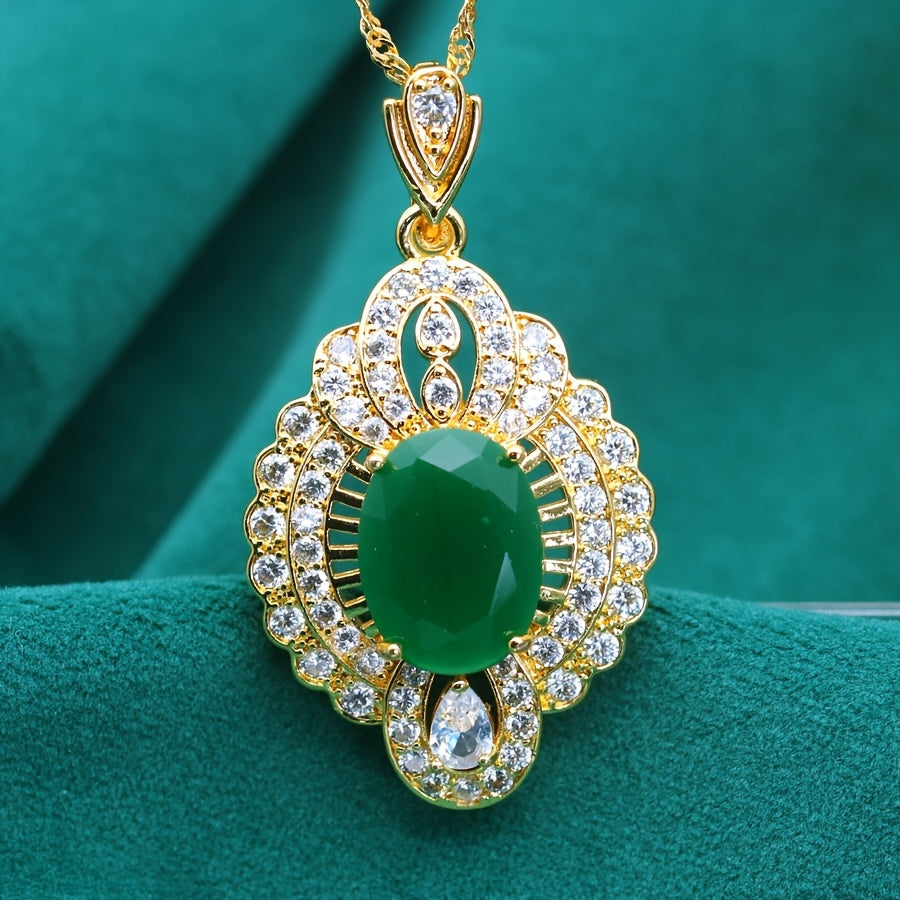 Elegant Synthetic Zirconia Pendant Necklace