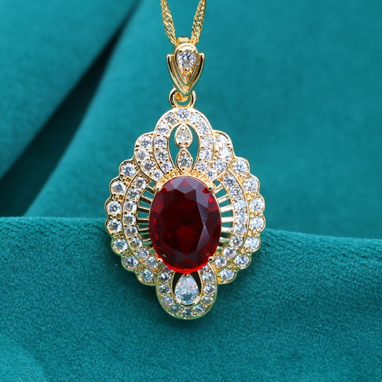 Elegant Synthetic Zirconia Pendant Necklace