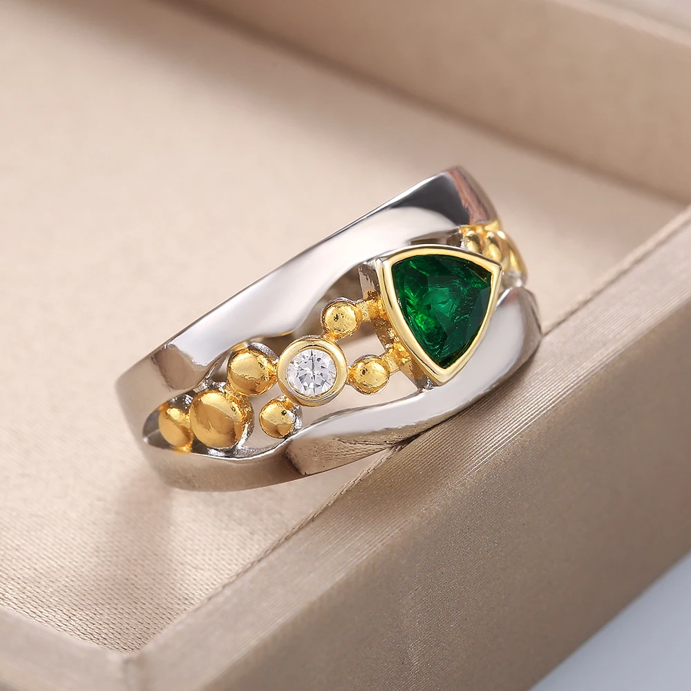 Stylish Green Crystal Ring