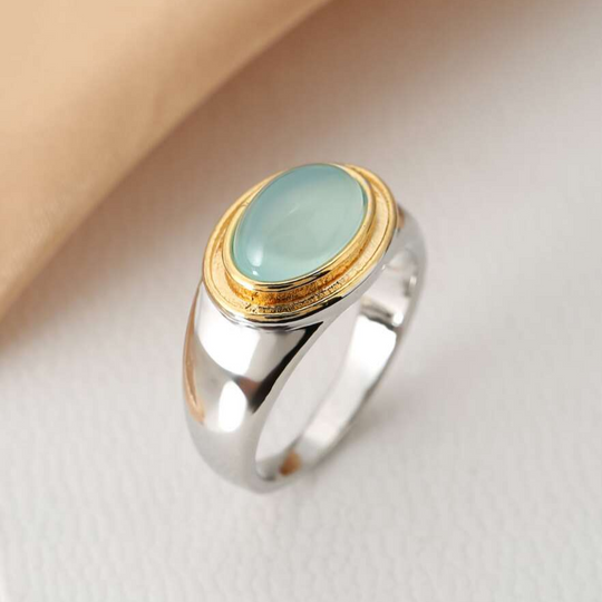 Gabi - Trendy Green Moonstone Ring